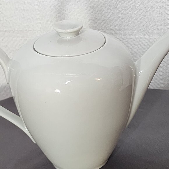 R KPM Krister Germany White Pattern KPM132 Porcelain Coffee Pot 1952-1965 MCMod - Picture 3 of 16